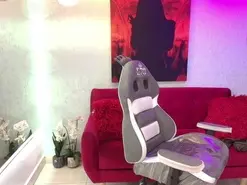 Tammy-Petite  live sex cam