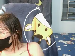 Sluttygirl30  live sex cam