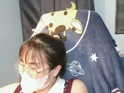 Sluttygirl30  live sex cam