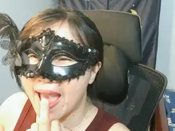 Sluttygirl30  live sex cam