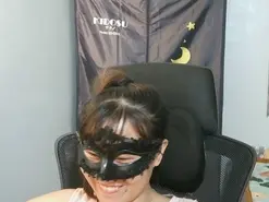 Sluttygirl30  live sex cam