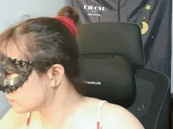 Sluttygirl30  live sex cam