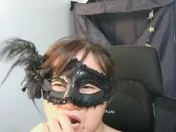 Sluttygirl30  live sex cam