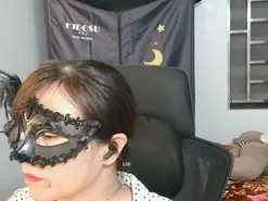 Sluttygirl30  live sex cam