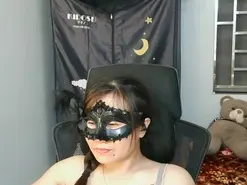 Sluttygirl30  live sex cam