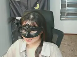 Sluttygirl30  live sex cam