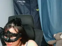 Sluttygirl30  live sex cam