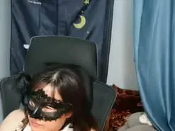 Sluttygirl30  live sex cam