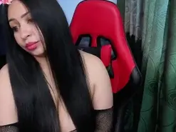 Charlottee_love  live sex cam