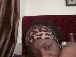 Creamygoddess  live sex cam