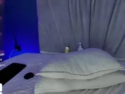 Shayla__  live sex cam