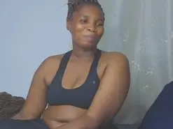 Its_Her  live sex cam