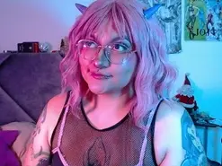 Greengood  live sex cam