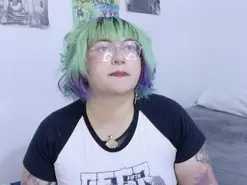 Greengood  live sex cam