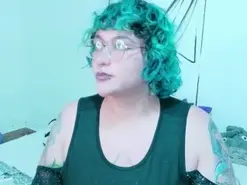 Greengood  live sex cam