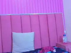 Queenstarhyl  live sex cam