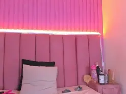 Queenstarhyl  live sex cam