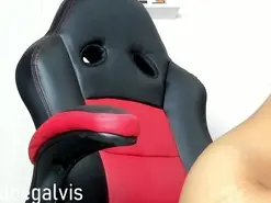 Kloe-squirts  live sex cam