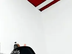 Kloe-squirts  live sex cam