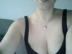 Quiraz  live sex cam