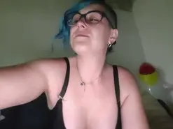 Sukii93  live sex cam