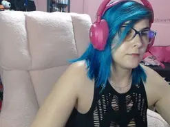 Sukii93  live sex cam