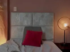 CelesteQueen  live sex cam