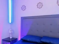 Michelle-Moon  live sex cam