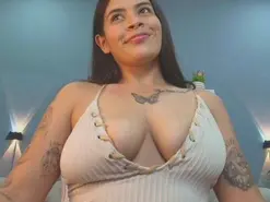 Shannel_love  live sex cam