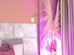 SofiHudson  live sex cam