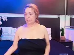 Wife_mature  live sex cam