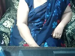 Indianbhabi40  live sex cam