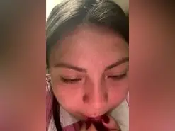 Vanne_montes  live sex cam