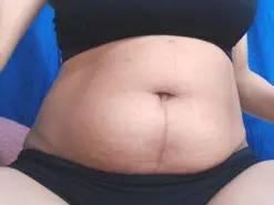 Valak133  live sex cam