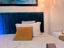 AnnaBrooks  live sex cam