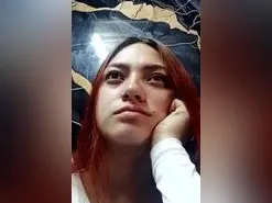 Lola_2007  live sex cam