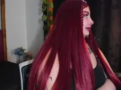 Lussyevans  live sex cam