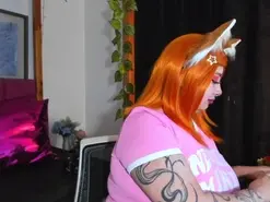 Lussyevans  live sex cam