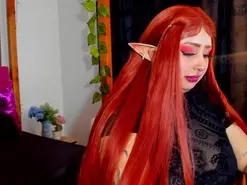Lussyevans  live sex cam