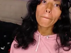 Karoline_66  live sex cam