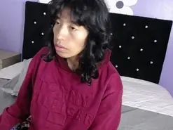 Karoline_66  live sex cam