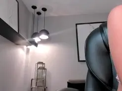 LisaFlowers  live sex cam