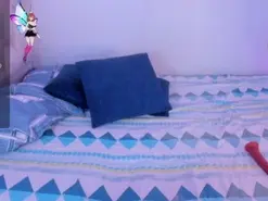 QueenLatina  live sex cam