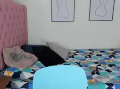 QueenLatina  live sex cam