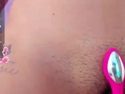 QueenLatina  live sex cam