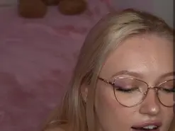 AmandaPeach  live sex cam