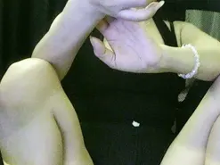 Sexygirl33x  live sex cam
