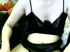 Sexygirl33x  live sex cam
