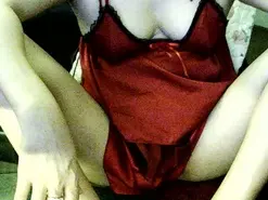 Sexygirl33x  live sex cam