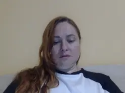 Zara_red  live sex cam